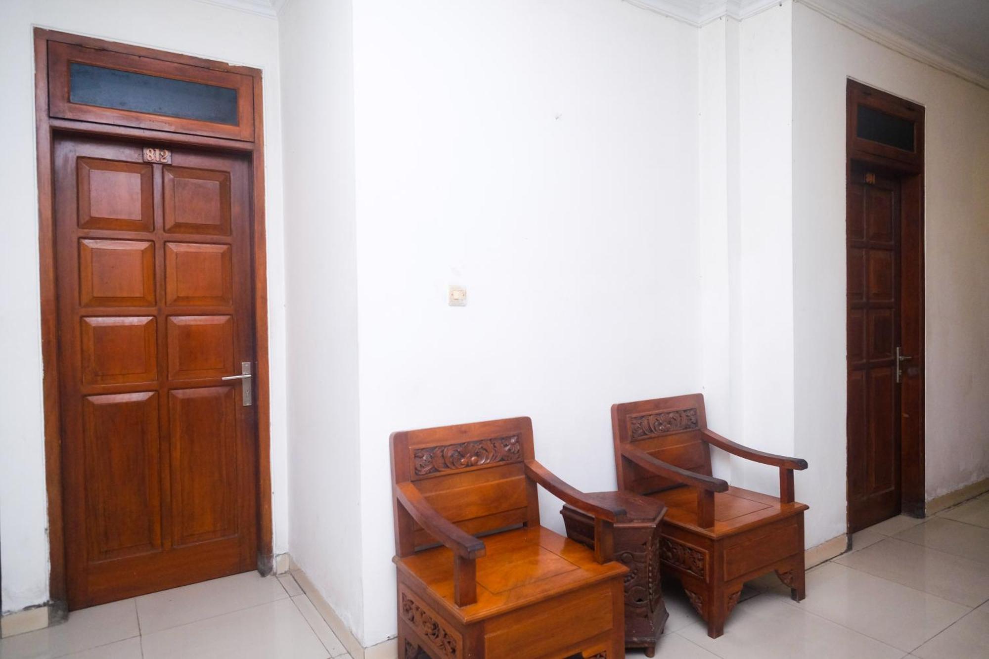 Urbanview Hotel Pondok Anggun Yogyakarta By Reddoorz Maguwo Exterior photo